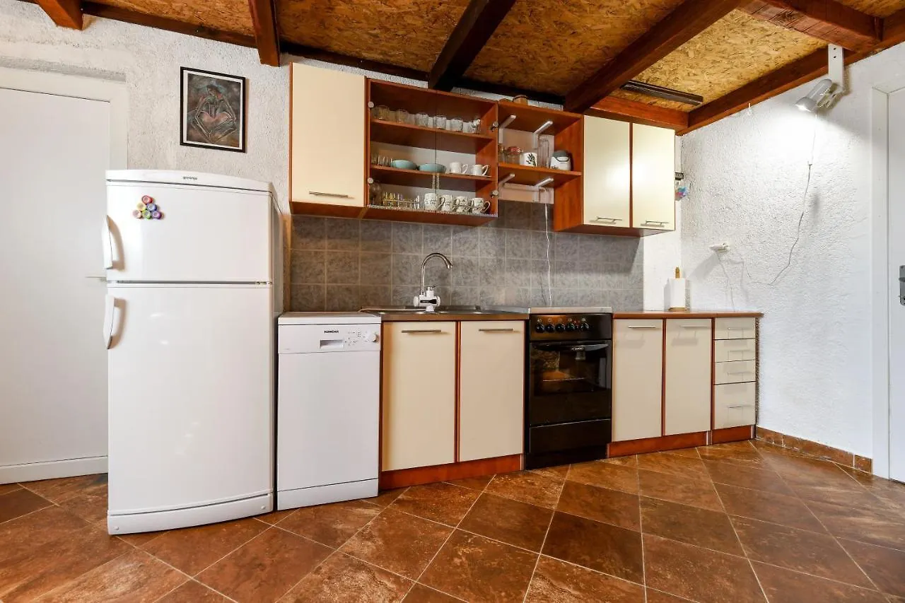 Country House Oasis With Private Tennis Court Sveti Filip i Jakov 0*,  Κροατία