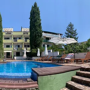  Apartman Smirna